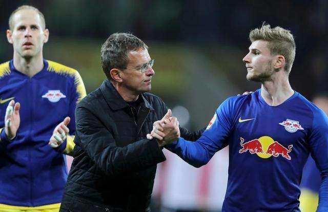 图多列告别三镇：感激一切，武汉永远是我职业生涯的特别篇章（图多列道别三镇：心怀感恩，武汉将永远是我职业生涯特别的一章）