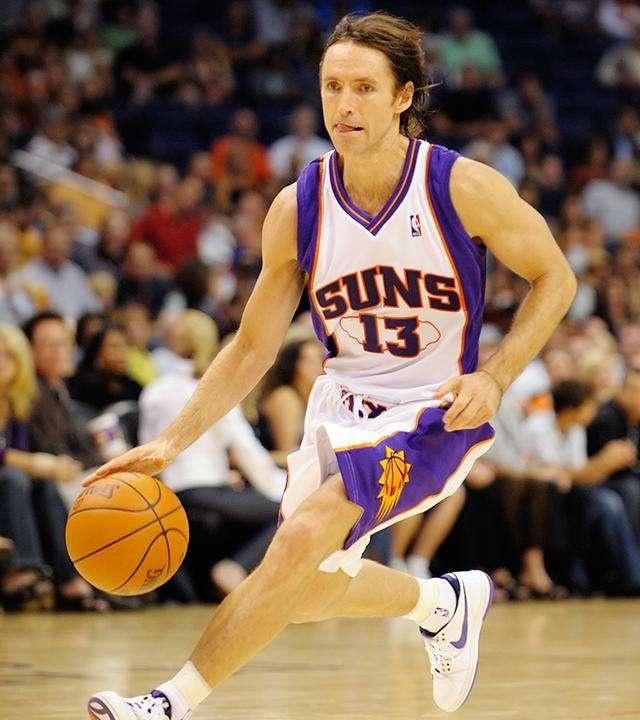 足球曼联门将世界级神扑登上热搜（曼联门将上演世界级扑救，火速登上热搜）