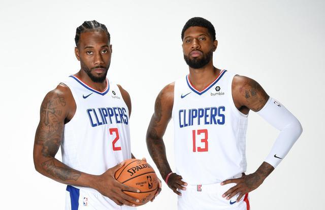 带队取胜！拉梅洛·鲍尔20中7砍全队最高22分 有7板5助&三分10中4（拉梅洛-鲍尔率队取胜：20投7中砍全队最高22分，另有7篮板5助攻，三分10投4中）