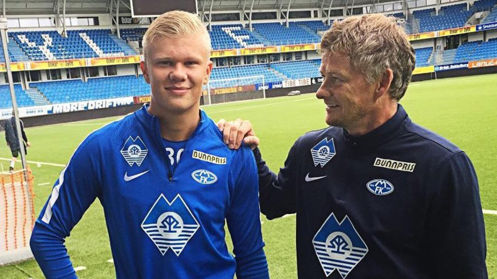 友谊赛半场：雷纳闪击，阿尔斯扳平，美国暂1-1巴拉圭（友谊赛半场战报：雷纳闪击先开纪录，阿尔斯扳平，美国1-1巴拉圭）