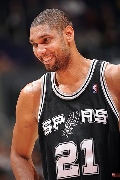 巴萨2-1逆转法兰克福，孔德头球双响，亚马尔、拉什福德送助攻（巴萨2-1逆转法兰克福，孔德头球梅开二度，亚马尔、拉什福德献助攻）