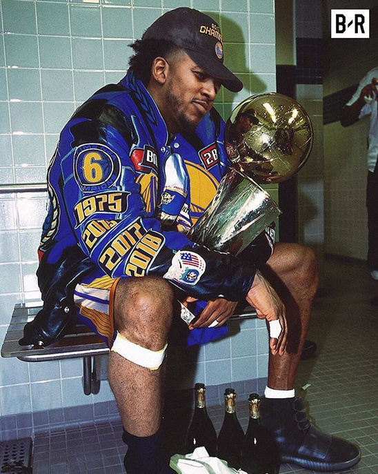 汪顺31岁夺全运200混金牌，坦言压力与情结（31岁汪顺夺得全运会200米混合泳金牌，直言压力与情结）