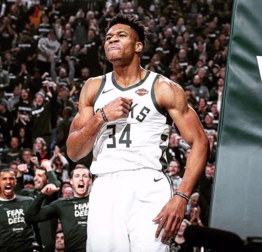 记者：弟媳未能得到米兰高层信任，与波尔图谈判进入细节阶段（记者称米兰高层难以信任弟媳，转会波尔图谈判已推进至细节阶段）