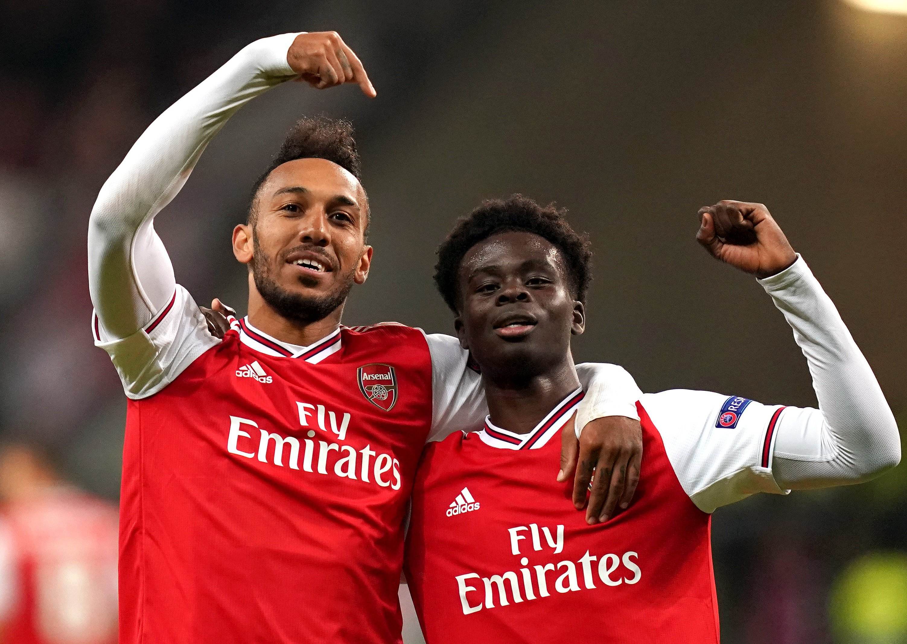 小法：我师从众帅博采众长；对亨利有极高的敬意甚至有点怕他（小法：从诸帅汲取所长，对亨利崇敬至深，甚至略感畏惧）