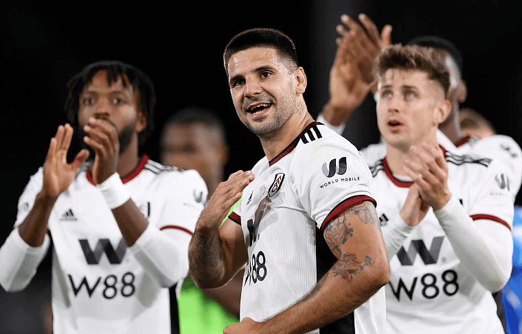 津媒：为更好地与球迷交流，于根伟将在近日进行一次线上直播（津媒：于根伟将于近期开启线上直播，加强与球迷互动）