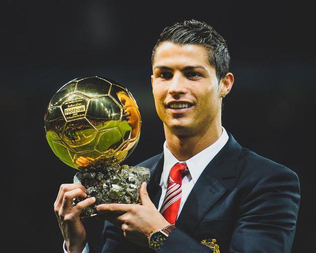 12 投 38 分，效率惊人（12次出手斩获38分，效率爆棚）