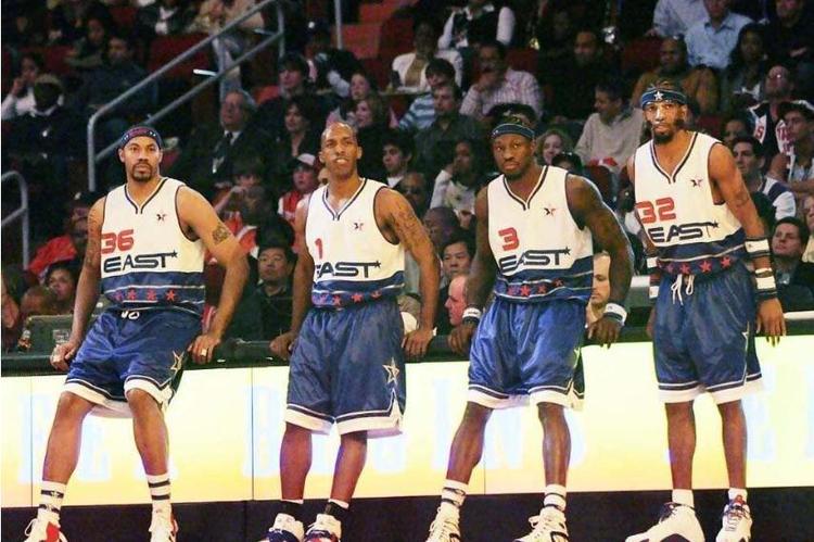 前埃及队队友：利物浦的问题不在于萨拉赫，而在于整个球队（前埃及队友：利物浦的问题源于整体，而非萨拉赫个人）