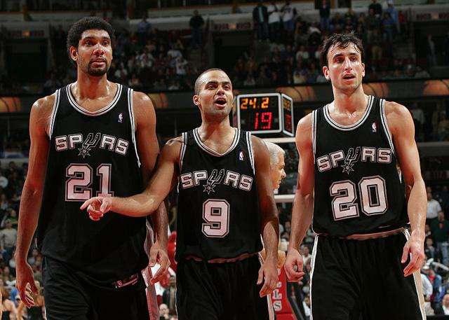 3C哥哥：3C随时都能准备好登场比赛，但我觉得他更愿意当观众（3C哥哥：3C随时能上场，但他更倾向当观众）